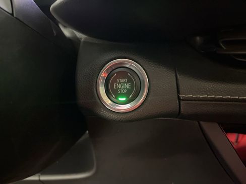 Used 2022 Buick Envision Essence w/ Sport Touring Package image 34