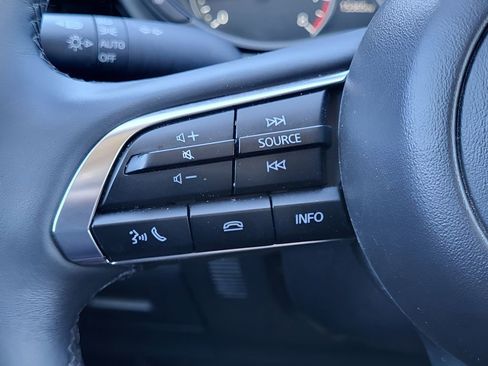 Used 2025 MAZDA CX-30 AWD 2.5 S w/ Preferred Package image 18