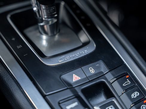 Used 2016 Porsche 911 Carrera 4S image 49
