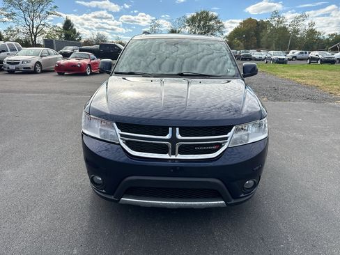 Used 2017 Dodge Journey SXT w/ Comfort/Convenience Group image 9