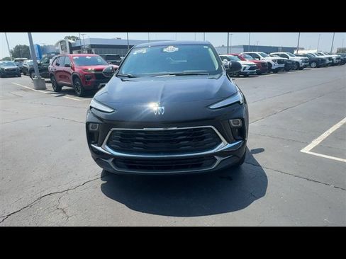 Certified 2024 Buick Encore GX Preferred FWD image 3