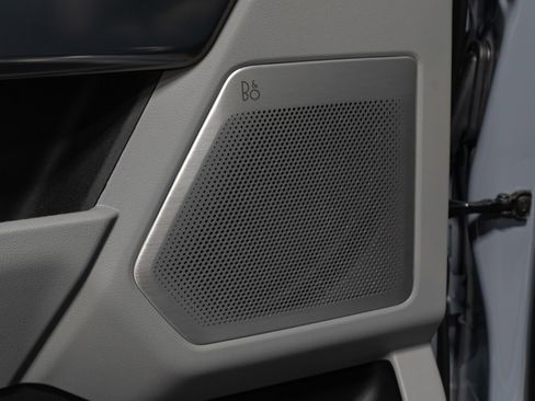 Used 2024 Ford F450 Limited w/ FX4 Off-Road Package image 34