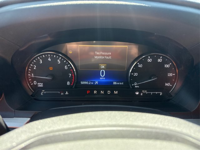 Used 2020 Ford Explorer XLT w/ Equipment Group 202A AWD/4WD image 26