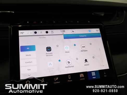 New 2025 Jeep Grand Cherokee Limited w/ Black Appearance Package image 52