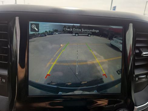 Used 2020 RAM 1500 Big Horn AWD/4WD image 41
