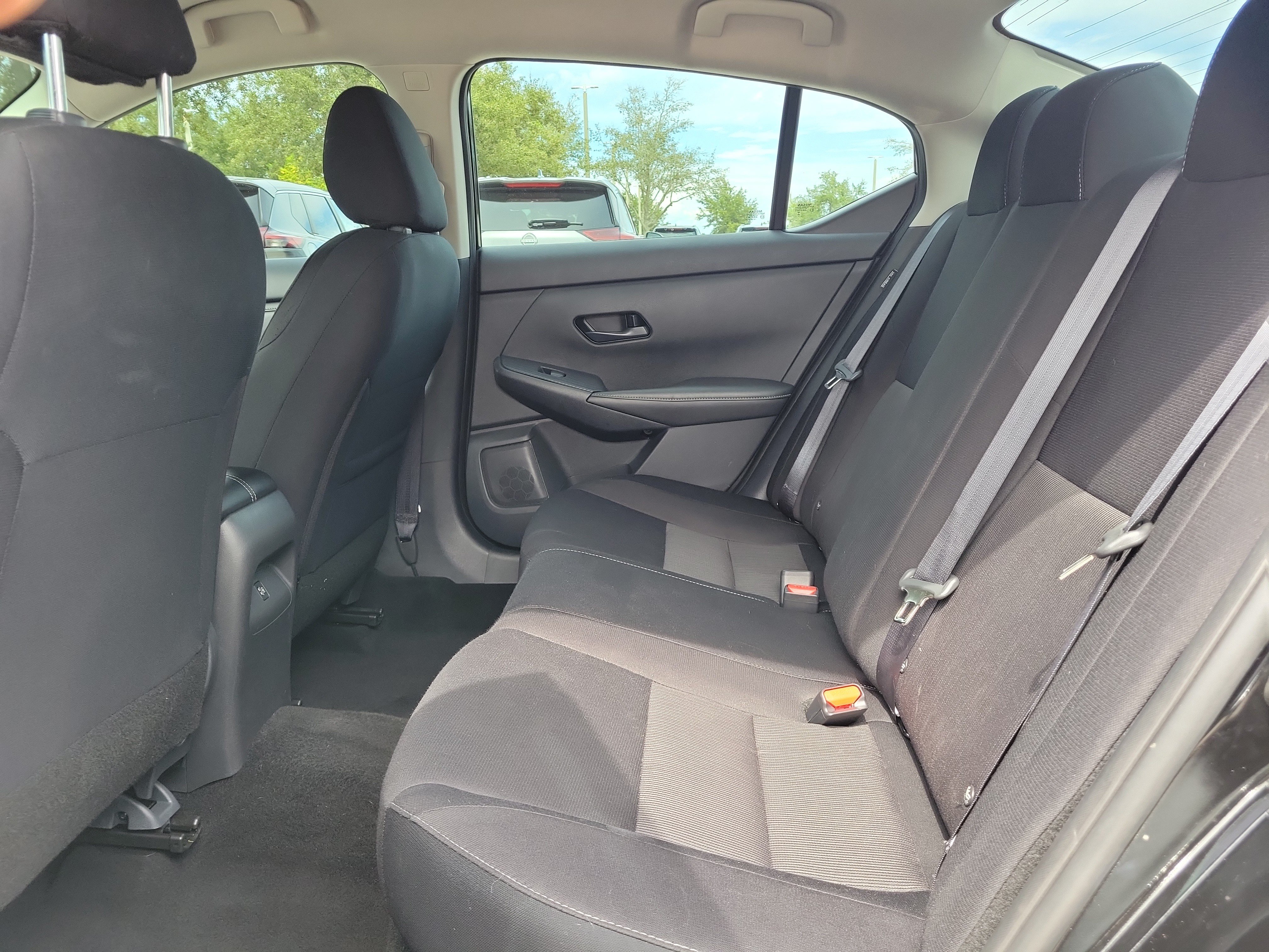 Certified 2025 Nissan Sentra SV w/ All-Weather Package FWD image 17