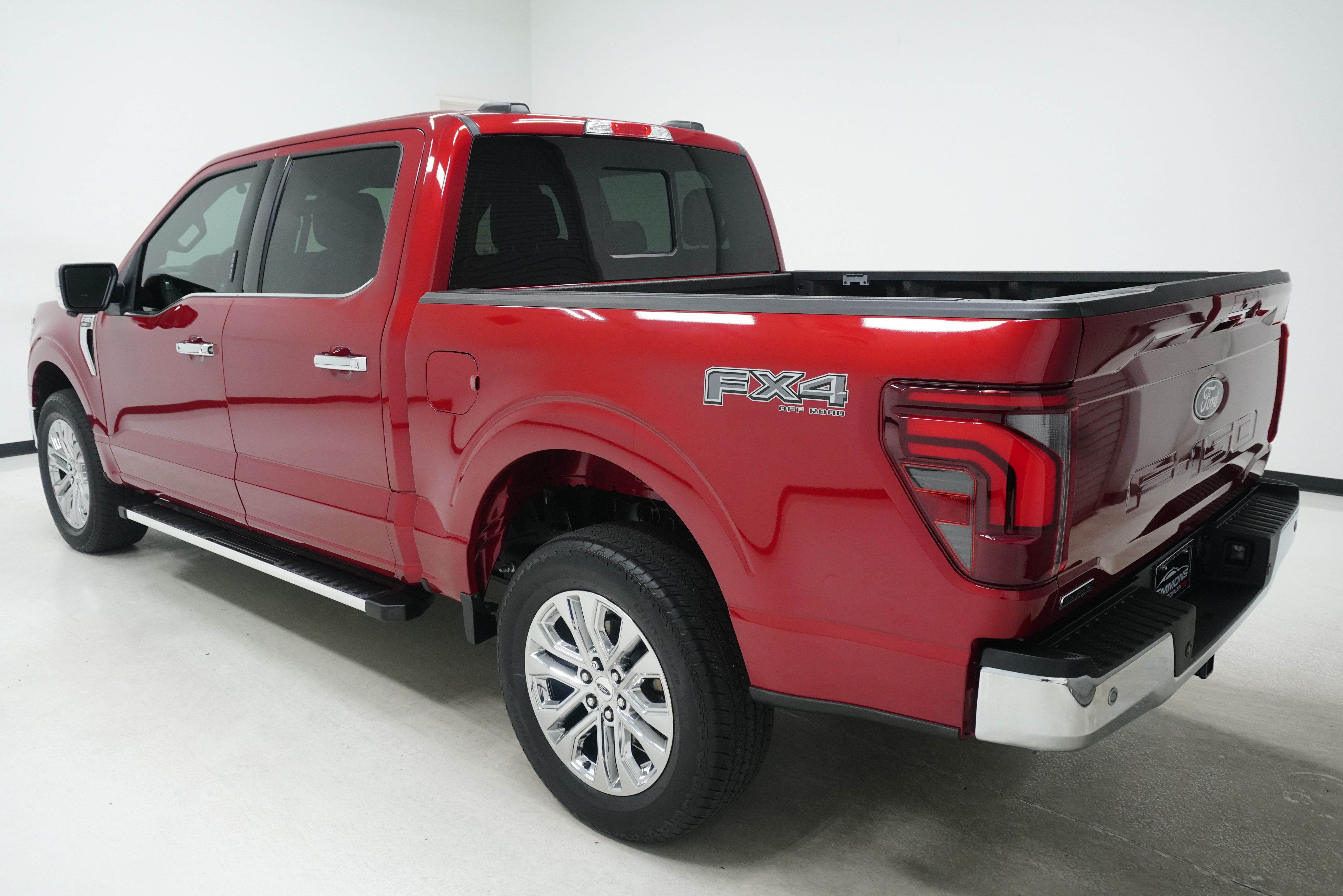 Used 2024 Ford F150 Lariat w/ FX4 Off-Road Package AWD/4WD image 5