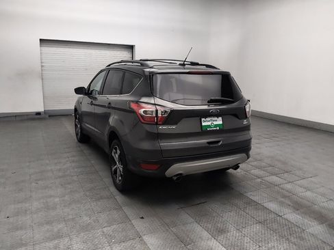 Used 2017 Ford Escape SE w/ SE Leather Comfort Package AWD/4WD image 5