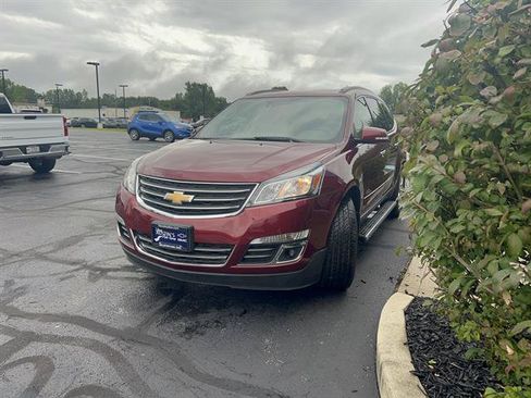 Used 2017 Chevrolet Traverse Premier AWD/4WD image 3