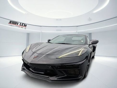 Used 2022 Chevrolet Corvette Stingray Premium Conv w/ Z51 Performance Package image 6