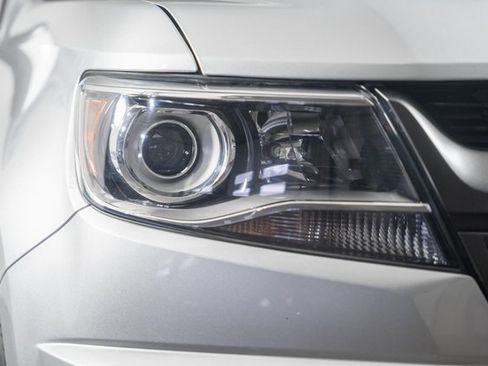 Used 2016 Chevrolet Colorado Z71 image 14