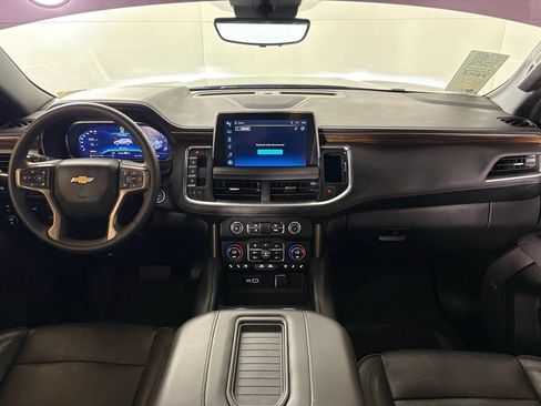 Used 2024 Chevrolet Suburban High Country AWD/4WD image 43