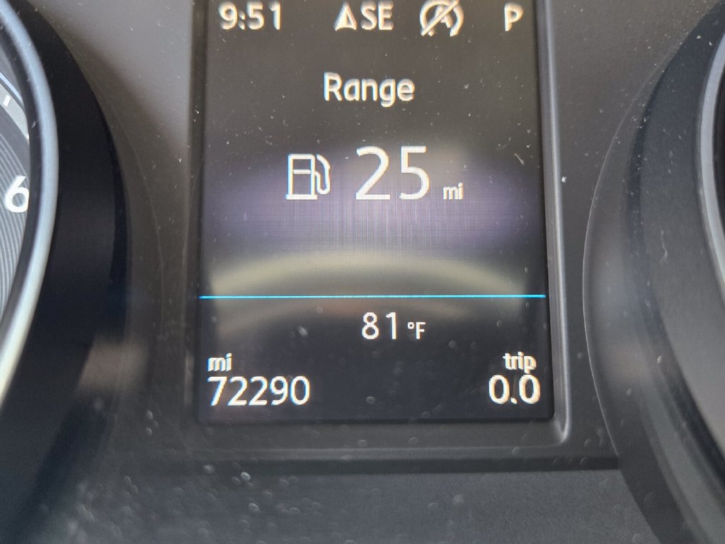 Used 2020 Volkswagen Atlas Cross Sport SE w/ Towing Package FWD image 27