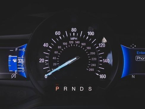 Used 2021 Ford Edge Titanium w/ Class II Trailer Tow Package image 12