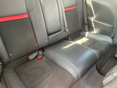 Used 2009 Dodge Challenger SRT8 w/ SRT Option Group II RWD image 17