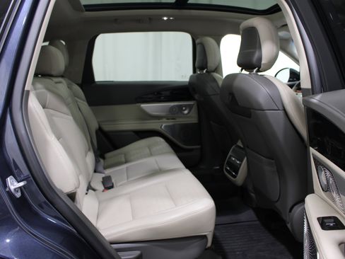 Used 2024 Lincoln Nautilus Reserve w/ Equipment Group 203A AWD/4WD image 23