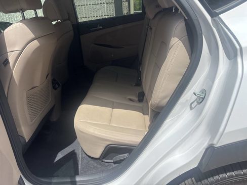 Used 2017 Hyundai Tucson Limited w/ Cargo Package FWD image 13