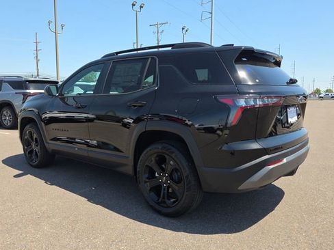 New 2026 Chevrolet Equinox LT w/ Convenience Package II image 3