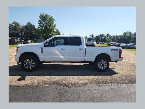 Used 2019 Ford F350 Platinum w/ Platinum Ultimate Package AWD/4WD image 1