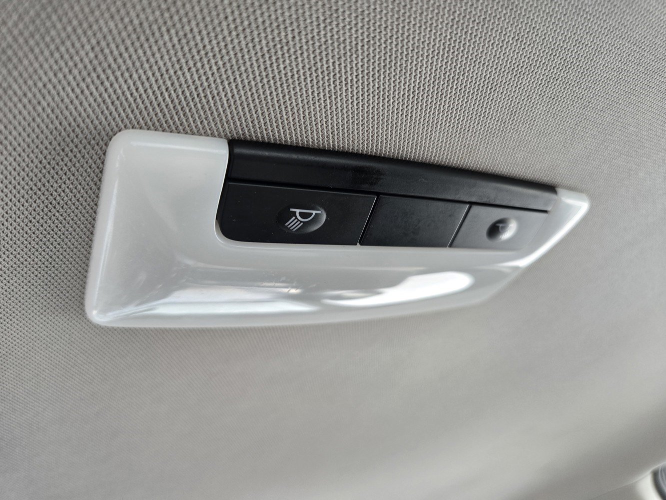 Used 2024 Nissan Altima 2.5 SV FWD image 29