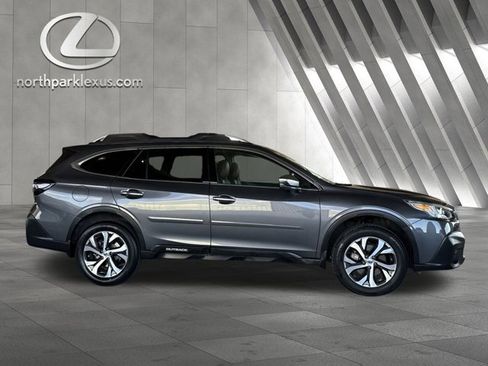 Used 2022 Subaru Outback Touring image 4