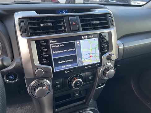 Used 2024 Toyota 4Runner SR5 Premium image 15