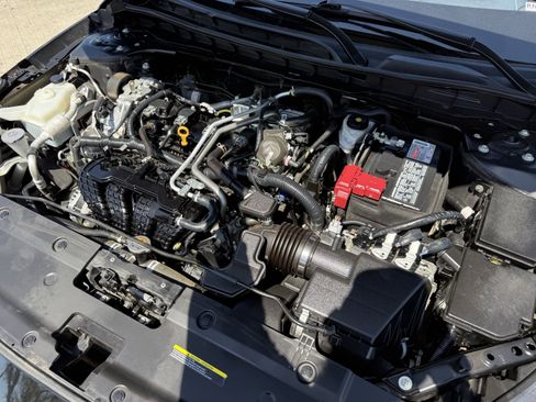 Used 2024 Nissan Altima 2.5 SV image 33