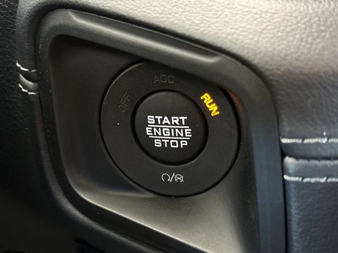 Used 2026 Jeep Wrangler Unlimited Rubicon w/ Steel Bumper Group image 21