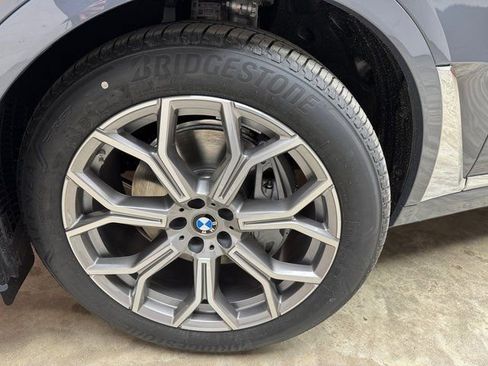 New 2026 BMW X7 xDrive40i w/ Premium Package image 29