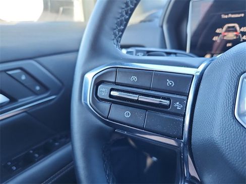 Used 2025 GMC Terrain Elevation image 23