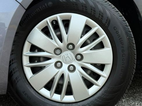 Used 2016 Honda Odyssey LX image 24