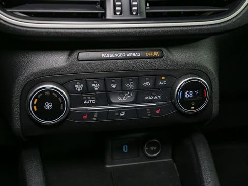 Used 2020 Ford Escape SEL AWD/4WD image 25