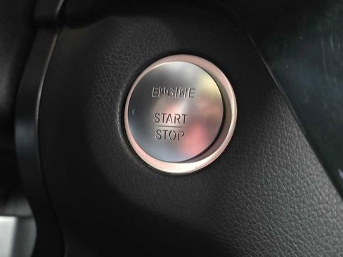 Certified 2017 Mercedes-Benz GLE 350 4MATIC image 36