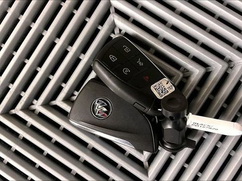 Used 2023 Buick Envision Avenir AWD/4WD image 11