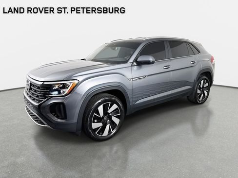 Used 2024 Volkswagen Atlas Cross Sport SE image 1