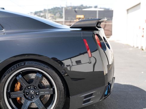 Used 2013 Nissan GT-R Black Edition AWD/4WD image 35