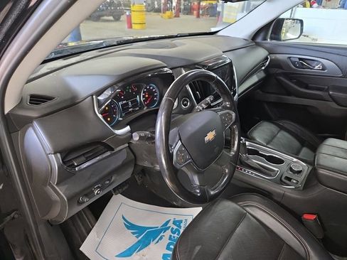 Used 2018 Chevrolet Traverse Premier w/ Redline Edition AWD/4WD image 12