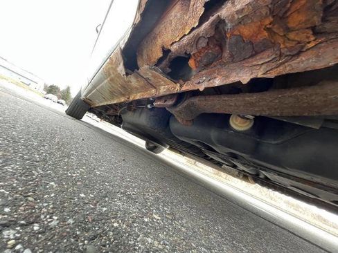 Used 2005 Dodge Grand Caravan SXT w/ Premium Group image 13