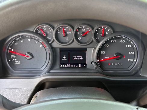 Used 2024 Chevrolet Silverado 1500 Custom w/ Turbomax Blackout Package AWD/4WD image 15