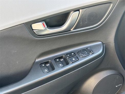 Used 2021 Hyundai Kona Ultimate w/ Cargo Package image 19