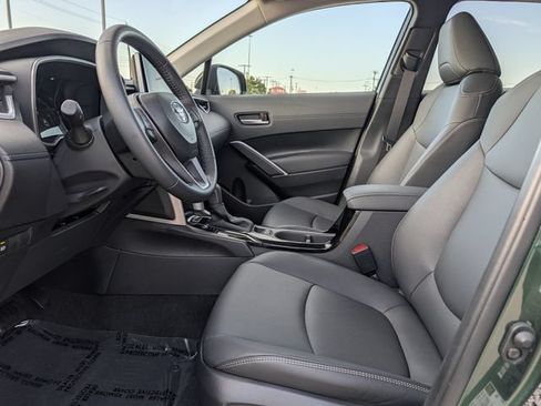 Certified 2025 Toyota Corolla Cross XLE w/ Convenience Package FWD image 26