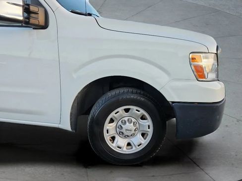 Used 2019 Nissan NV 2500 SV image 30
