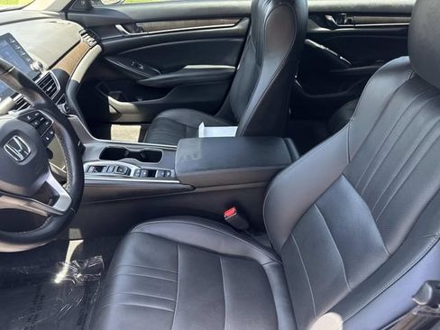 Used 2022 Honda Accord Touring image 21