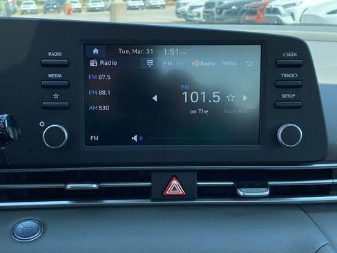 New 2026 Hyundai Elantra Sport FWD image 15