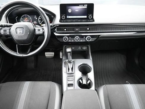 Used 2022 Honda Civic Sport image 17