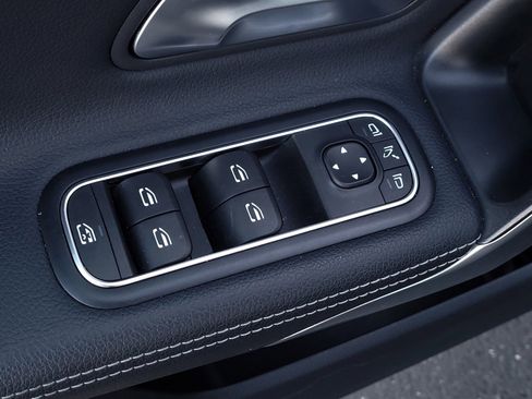 Used 2025 Mercedes-Benz CLA 250 CLA 250 image 10