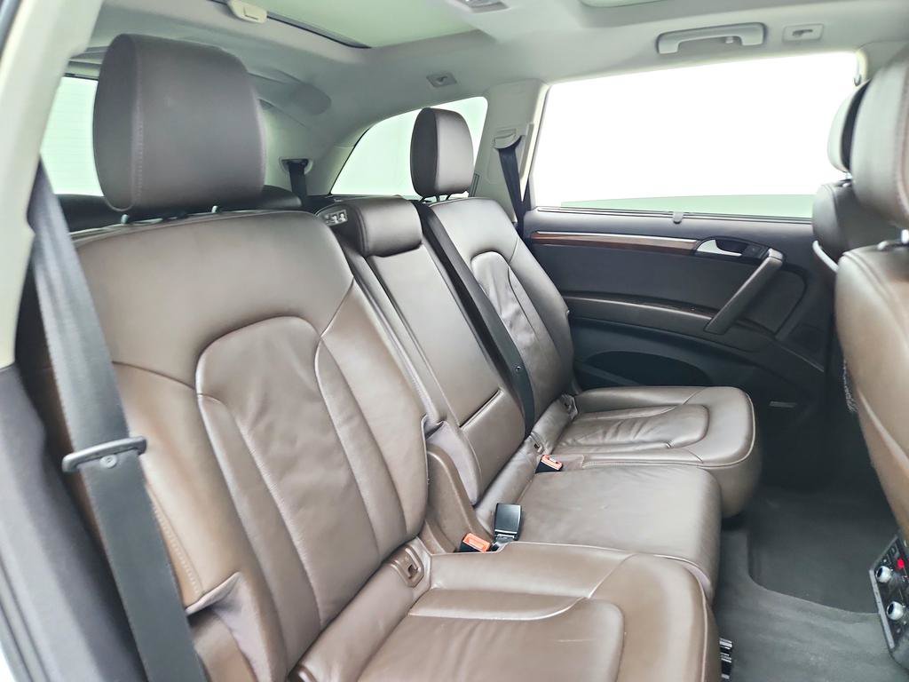 Used 2014 Audi Q7 TDI Premium Plus w/ Premium Plus Package AWD/4WD image 29