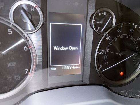 Used 2023 Lexus GX 460 Premium image 5