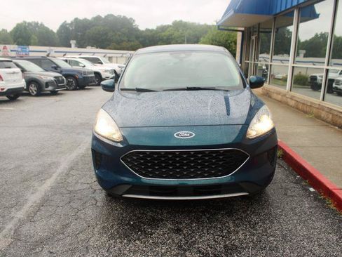 Used 2020 Ford Escape SE FWD image 2