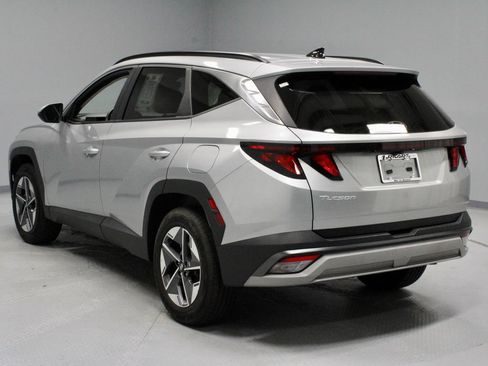 Used 2025 Hyundai Tucson SEL AWD/4WD image 9